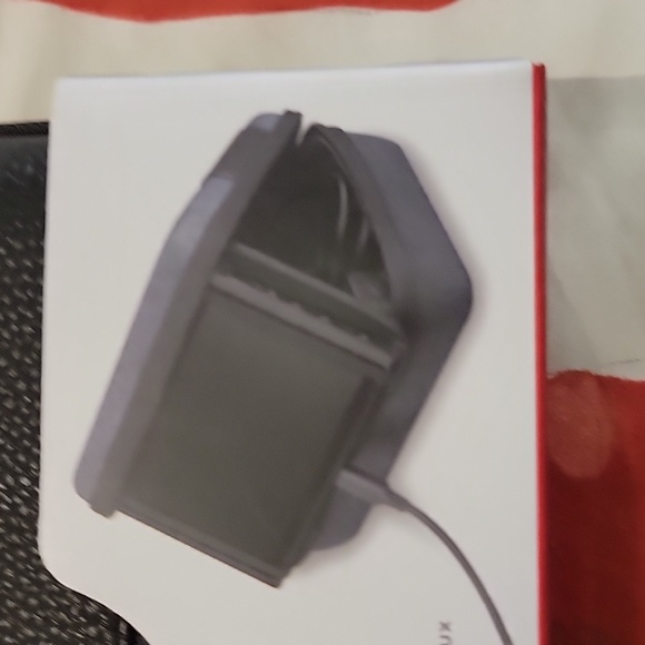 Nintendo Swith Play & Charge Cosole Case - Picture 4 of 6